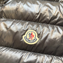 Load image into Gallery viewer, Moncler Gui Gilet Black Size 3
