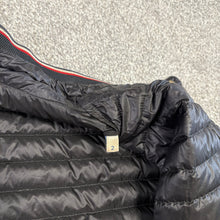 Load image into Gallery viewer, Moncler Garin Black Size 2
