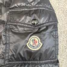Load image into Gallery viewer, Moncler Lambot Black Size 2
