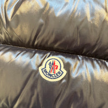 Load image into Gallery viewer, Moncler Tib Gilet Black Size 6
