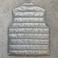 Load image into Gallery viewer, Moncler Gui Gilet Grey Size 3
