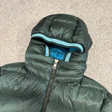 Load image into Gallery viewer, Moncler Jeanbart Emerald Green Size 4
