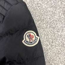 Load image into Gallery viewer, Moncler Amiot Black Size 2
