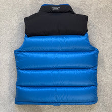 Load image into Gallery viewer, Moncler Ophrys Gilet Blue Size 5
