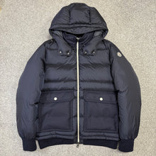 Load image into Gallery viewer, Moncler Rabelais Navy Size 6
