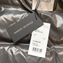 Load image into Gallery viewer, Moncler Maya Black Size 3
