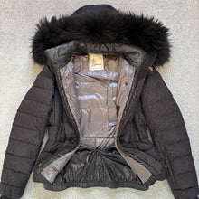 Load image into Gallery viewer, Women’s Moncler Grenoble Bever Black Print Size 3
