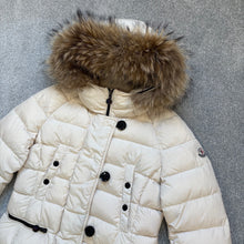 Load image into Gallery viewer, Women’s Moncler Gene Beige Size 1

