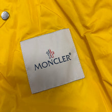 Load image into Gallery viewer, Moncler Grimpeurs Yellow Size 5
