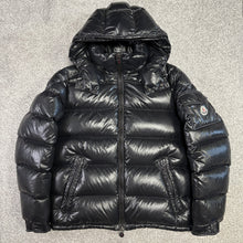 Load image into Gallery viewer, Moncler Maya Black Size 2
