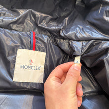 Load image into Gallery viewer, Moncler Ecrins Navy Size 2

