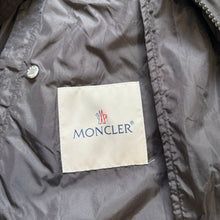 Load image into Gallery viewer, Moncler Grimpeurs Black Size 4
