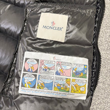 Load image into Gallery viewer, Moncler Bormes Gilet Black Size 5
