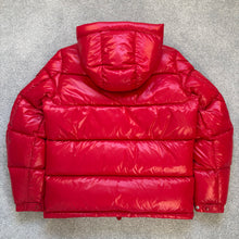 Load image into Gallery viewer, Moncler Ecrins Red Size 3
