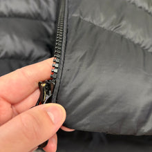 Load image into Gallery viewer, Moncler Salzman Black Size 6
