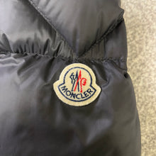 Load image into Gallery viewer, Moncler Jeanbart Black Size 6
