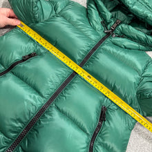 Load image into Gallery viewer, Women’s Moncler Seritte Green Size 1
