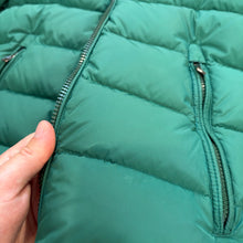 Load image into Gallery viewer, Moncler Byron Green Age 10
