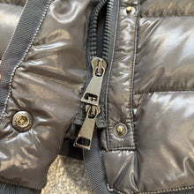 Load image into Gallery viewer, Women’s Moncler Armoise Grey Size 1
