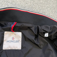 Load image into Gallery viewer, Moncler Miroir Black Size 2
