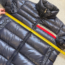 Load image into Gallery viewer, Moncler Mounier Navy Size 5
