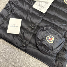 Load image into Gallery viewer, Women’s Moncler Liane Gilet Black Size 1
