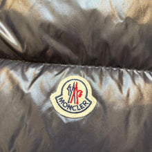 Load image into Gallery viewer, Moncler Tib Gilet Black Size 4
