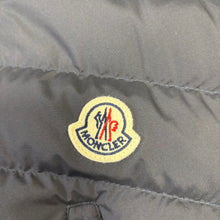 Load image into Gallery viewer, Moncler Albyt Gilet Navy Size 2
