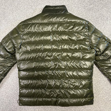 Load image into Gallery viewer, Moncler Pouctal Reversible Jacket Khaki/Black Size 3
