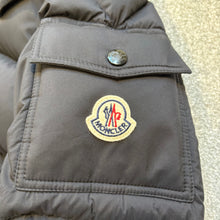Load image into Gallery viewer, Moncler Vezere Black Size 1
