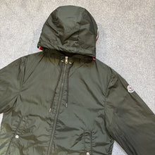 Load image into Gallery viewer, Moncler Grimpeurs Khaki Size 2
