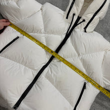 Load image into Gallery viewer, Women’s Moncler Estom White Size 3
