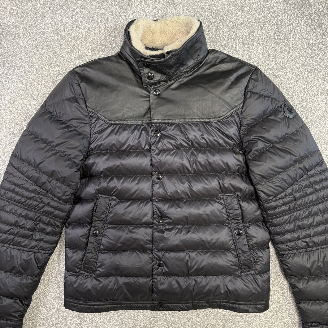 Moncler Vasserot Black Size 2