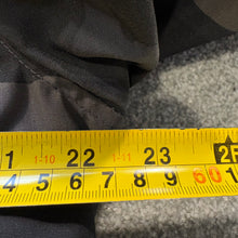 Load image into Gallery viewer, Canada Goose Chateau Parka Black Camo Size Medium
