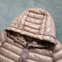 Load image into Gallery viewer, Women’s Moncler Raie Light Pink Size 2
