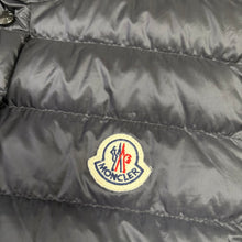 Load image into Gallery viewer, Women’s Moncler Liane Gilet Black Size 3
