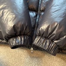 Load image into Gallery viewer, Moncler Gary Navy Size 5
