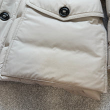 Load image into Gallery viewer, Moncler Augert Beige Size 4
