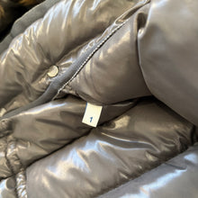 Load image into Gallery viewer, Women’s Moncler Armoise Grey Size 1
