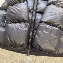 Load image into Gallery viewer, Women’s Moncler Seritte Black Size 3
