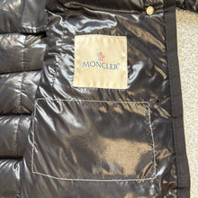 Load image into Gallery viewer, Women’s Moncler Armoise Black Size 2
