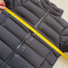 Load image into Gallery viewer, Women’s Moncler Cerces Black Size 3
