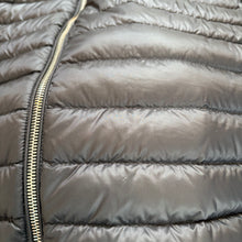 Load image into Gallery viewer, Women’s Moncler Agatelon Black Size 4
