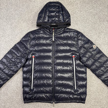 Load image into Gallery viewer, Moncler Galion Navy Size 4
