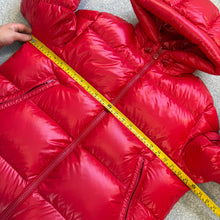 Load image into Gallery viewer, Moncler Ecrins Red Size 3
