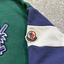 Load image into Gallery viewer, Moncler Sweatshirt Green Age 12
