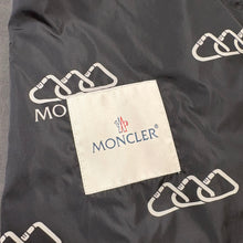 Load image into Gallery viewer, Moncler Mikael Windbreaker Black Size 5
