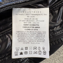 Load image into Gallery viewer, Moncler Harry Black &amp; Grey Size 4
