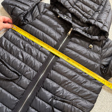 Load image into Gallery viewer, Women’s Moncler Raie Black Size 1
