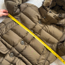 Load image into Gallery viewer, Moncler Cluny Khaki Size 2
